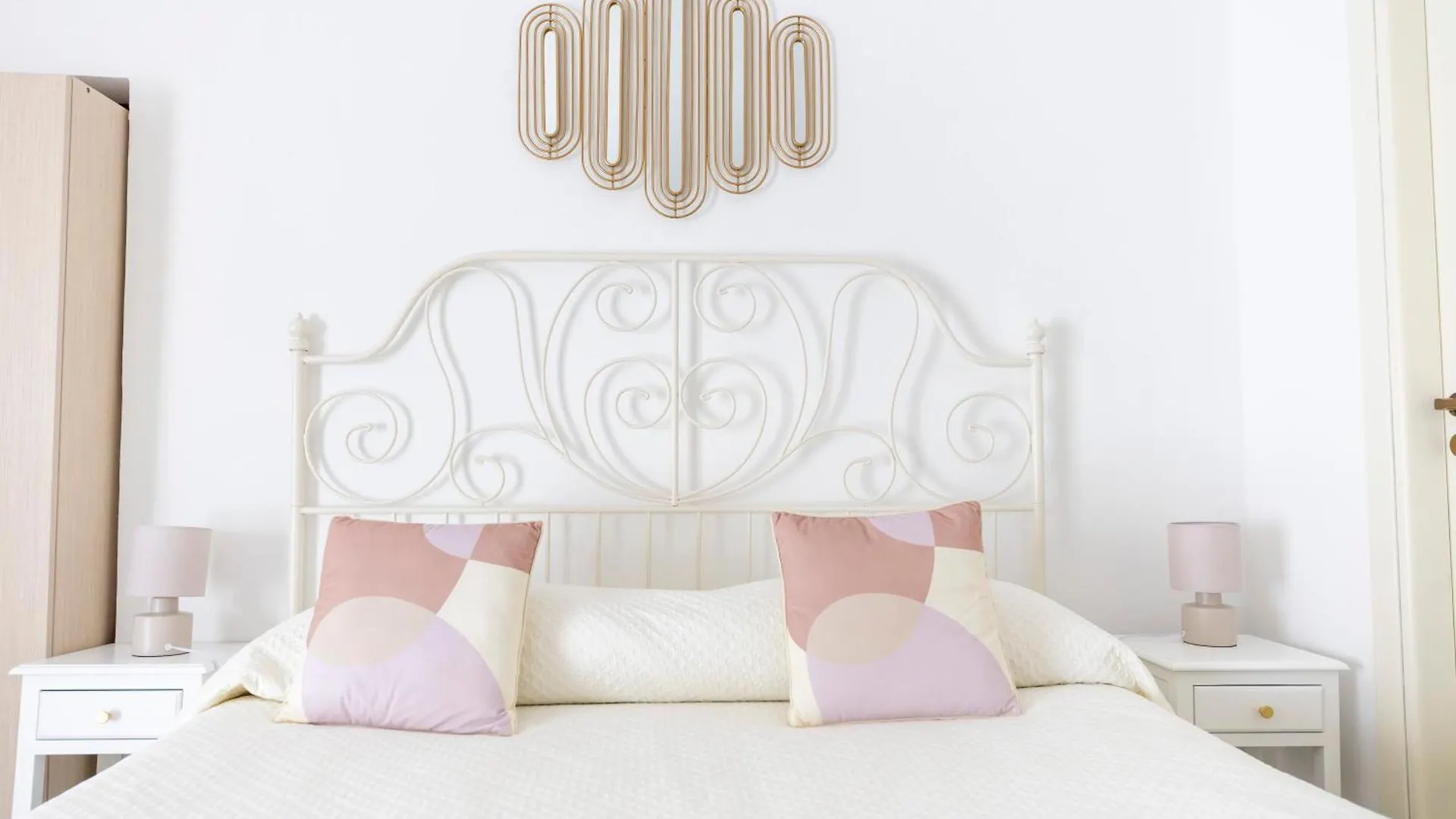 Bed & Breakfast Dolce Vita Rooms And Apartments Cefalù