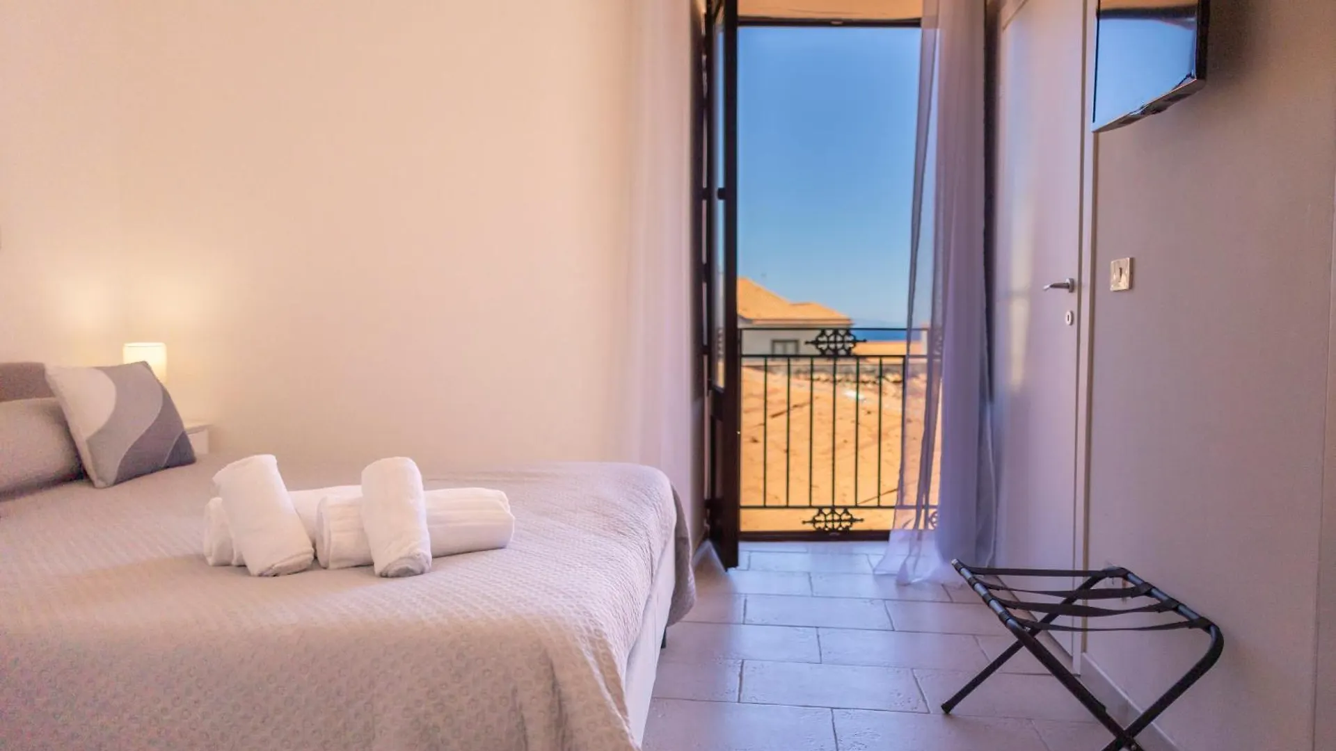 Dolce Vita Bed&Breakfast Cefalù Bed & Breakfast