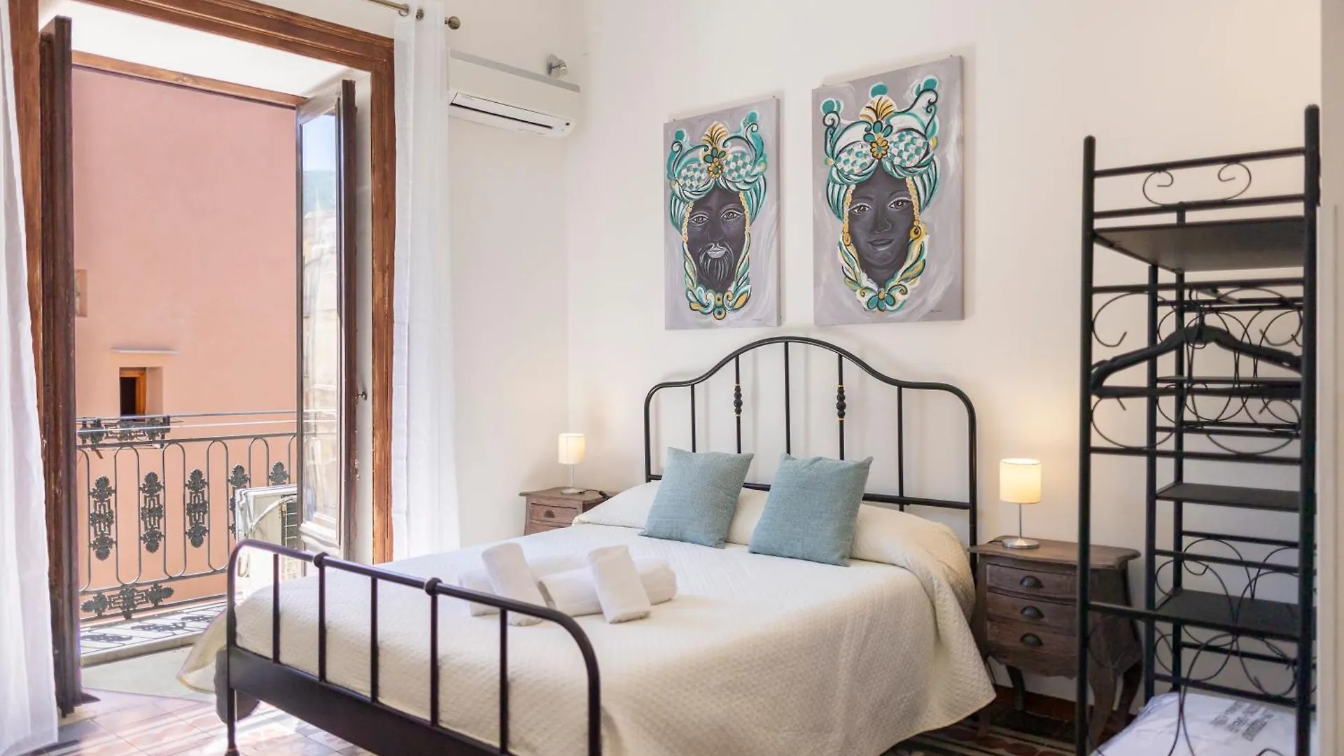 Dolce Vita Bed&Breakfast Cefalù